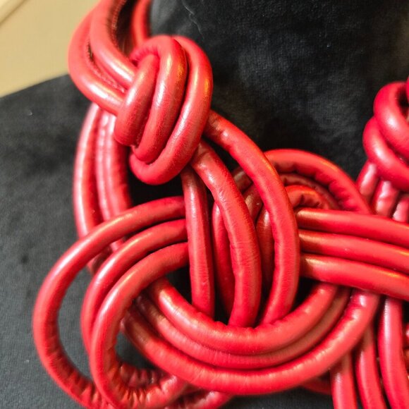 Womens Fashion Red Twisted Knotted Paracord Statement Necklace Jewelry - Picture 4 of 6